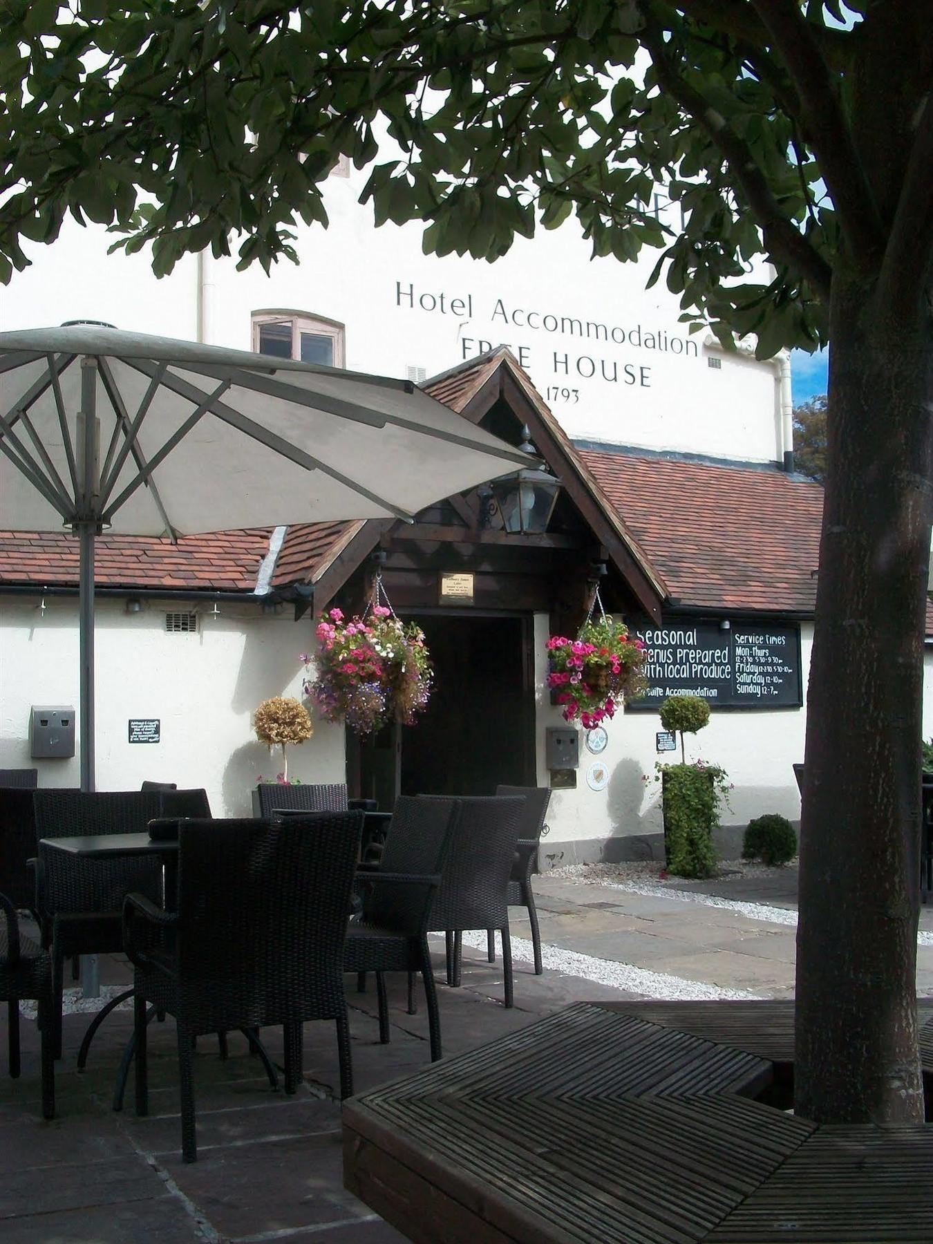 فندق The Littleton Arms بينكريدج المظهر الخارجي الصورة