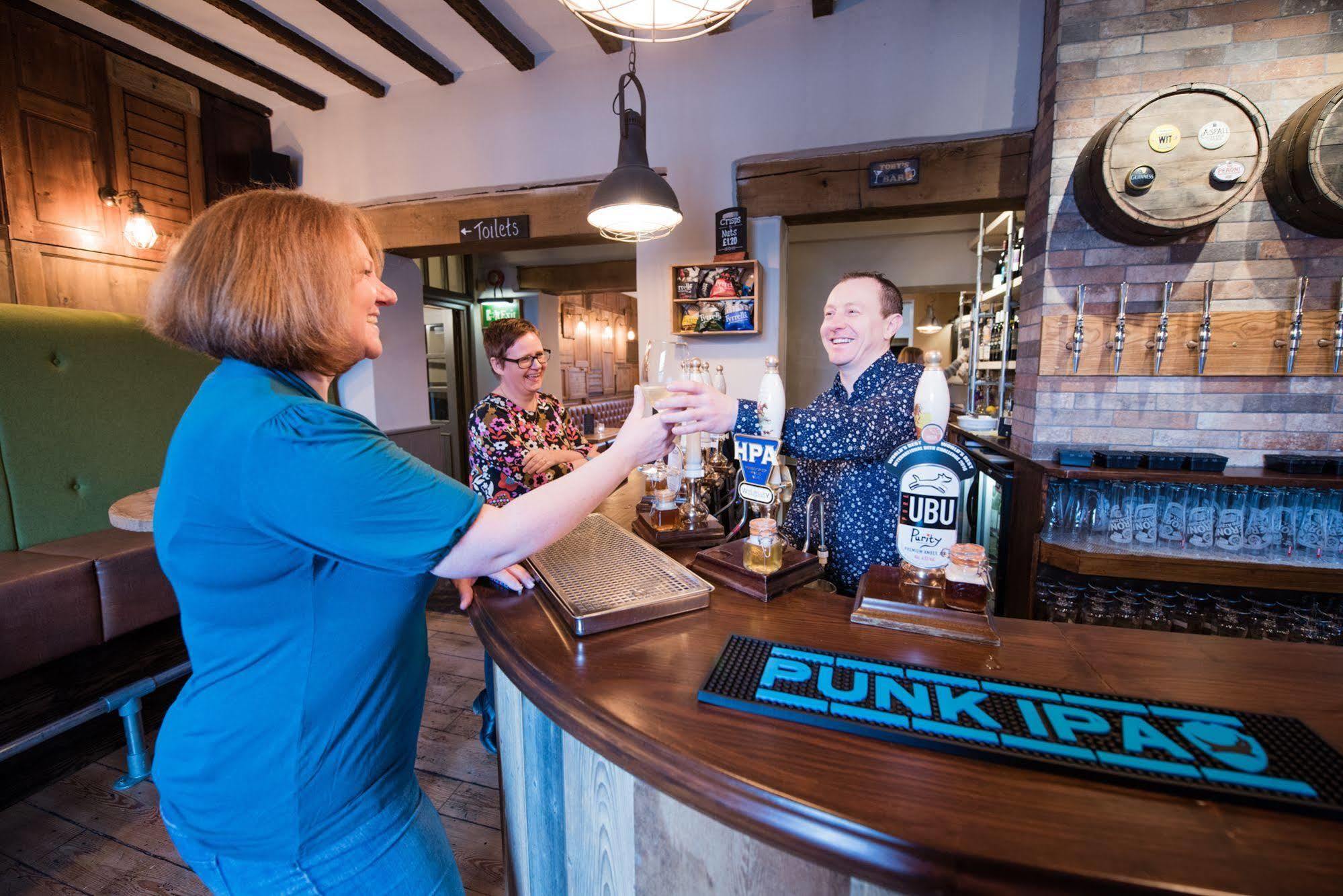 فندق The Littleton Arms بينكريدج المظهر الخارجي الصورة
